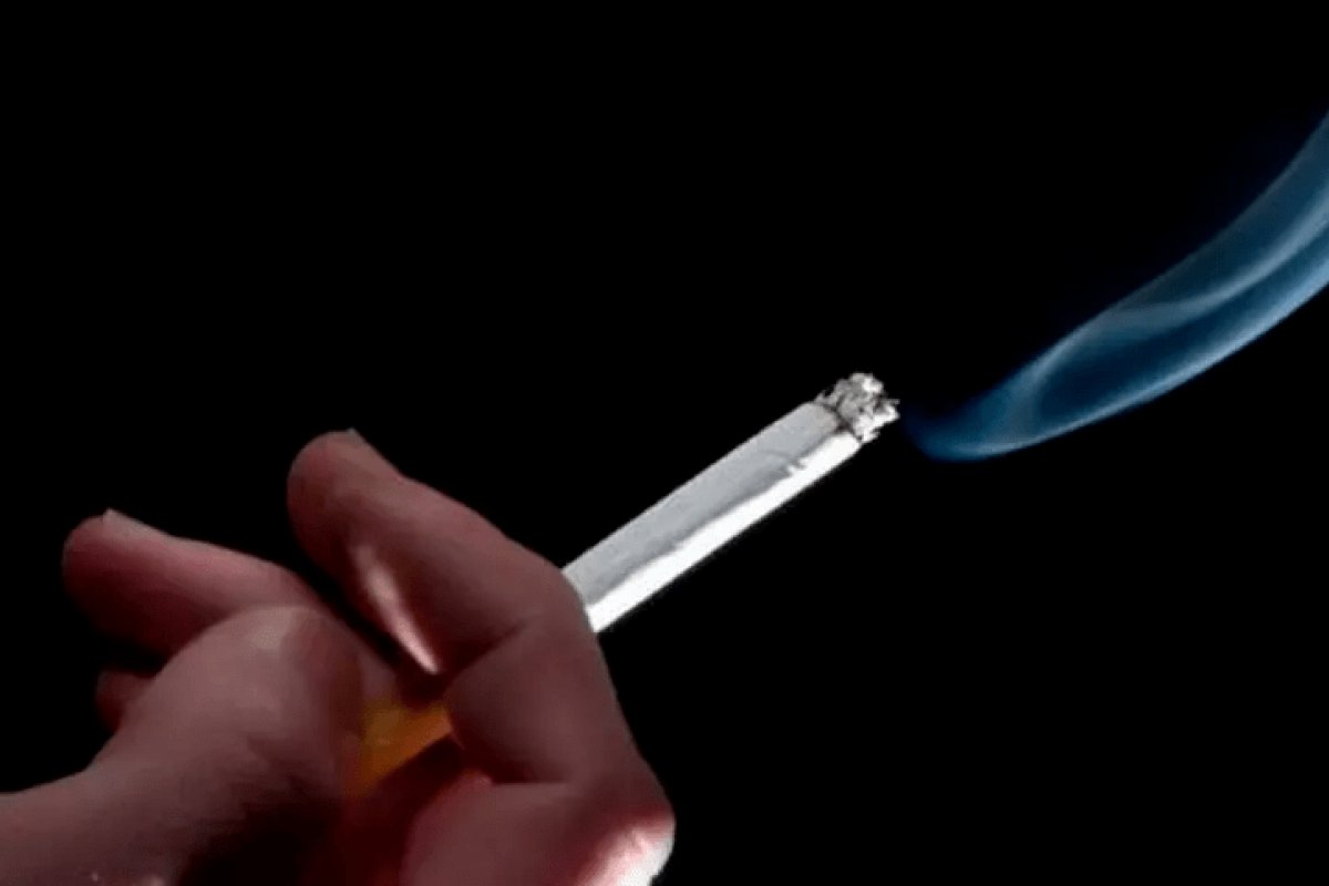 Fumaça de tabaco aumenta risco de pressão alta em crianças