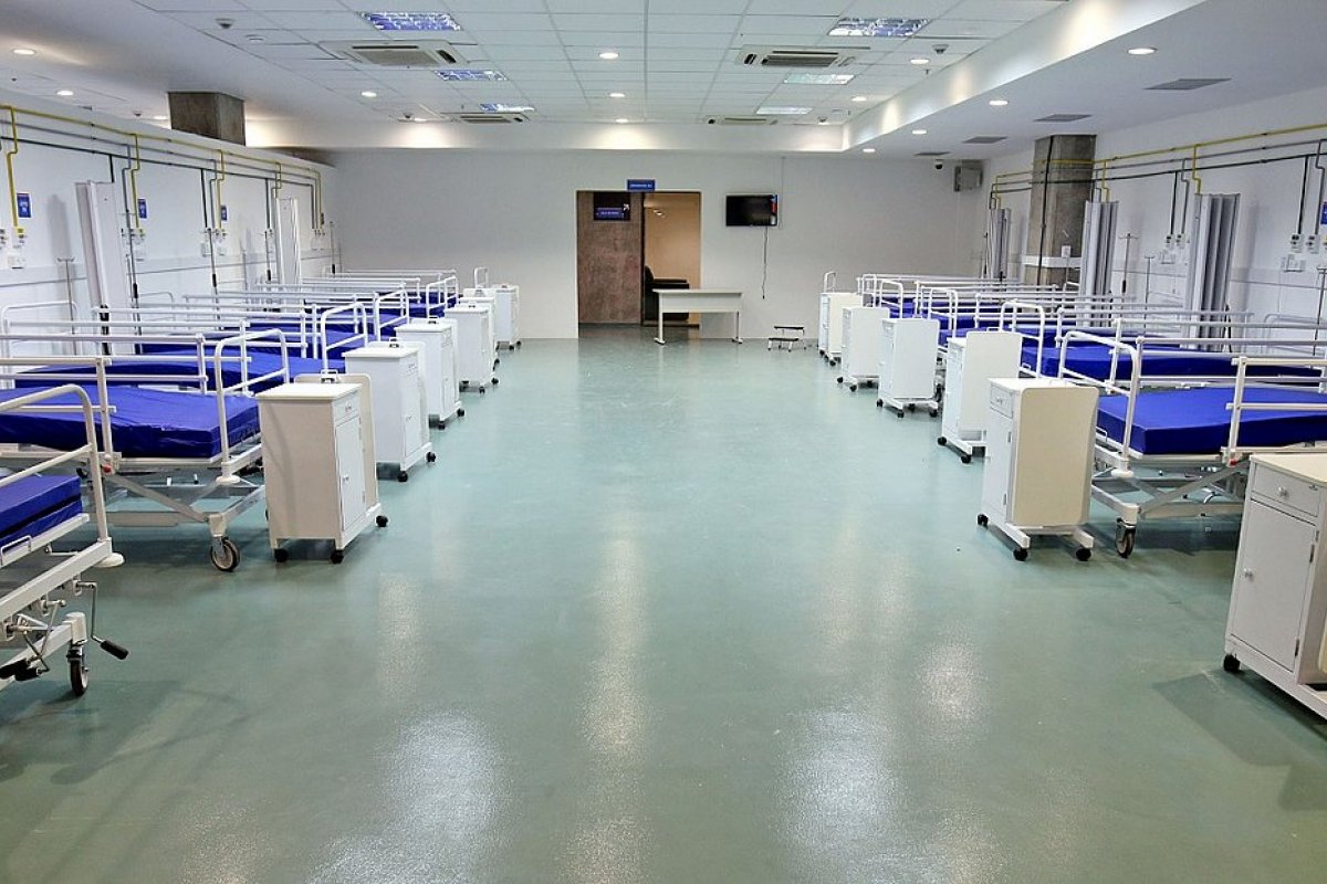 MP: Sesab e SMS devem prestar informações sobre reabertura de leitos em hospitais de campanha