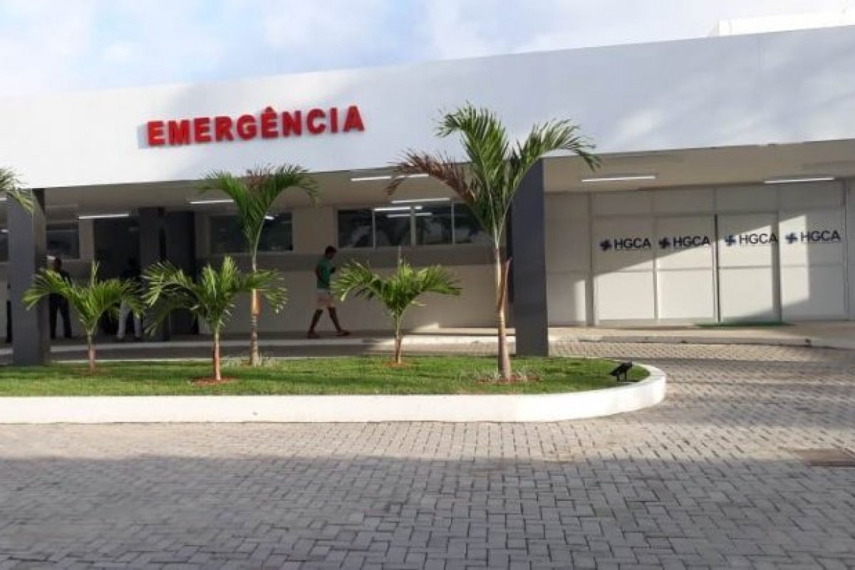 Suspeito de matar mulher e criança em Conceição do Jacuípe é baleado após prestar depoimento