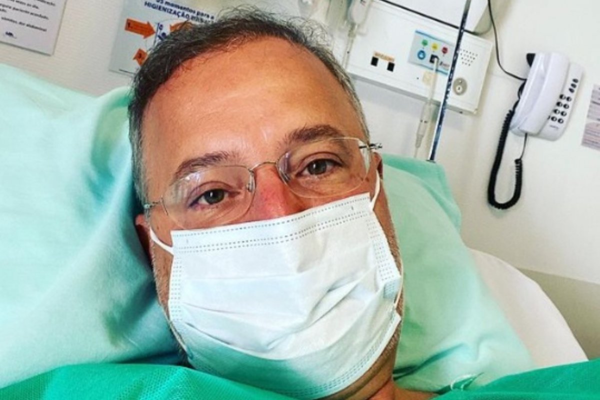 Covid-19: Fábio Vilas-Boas segue internado sem previsão de alta