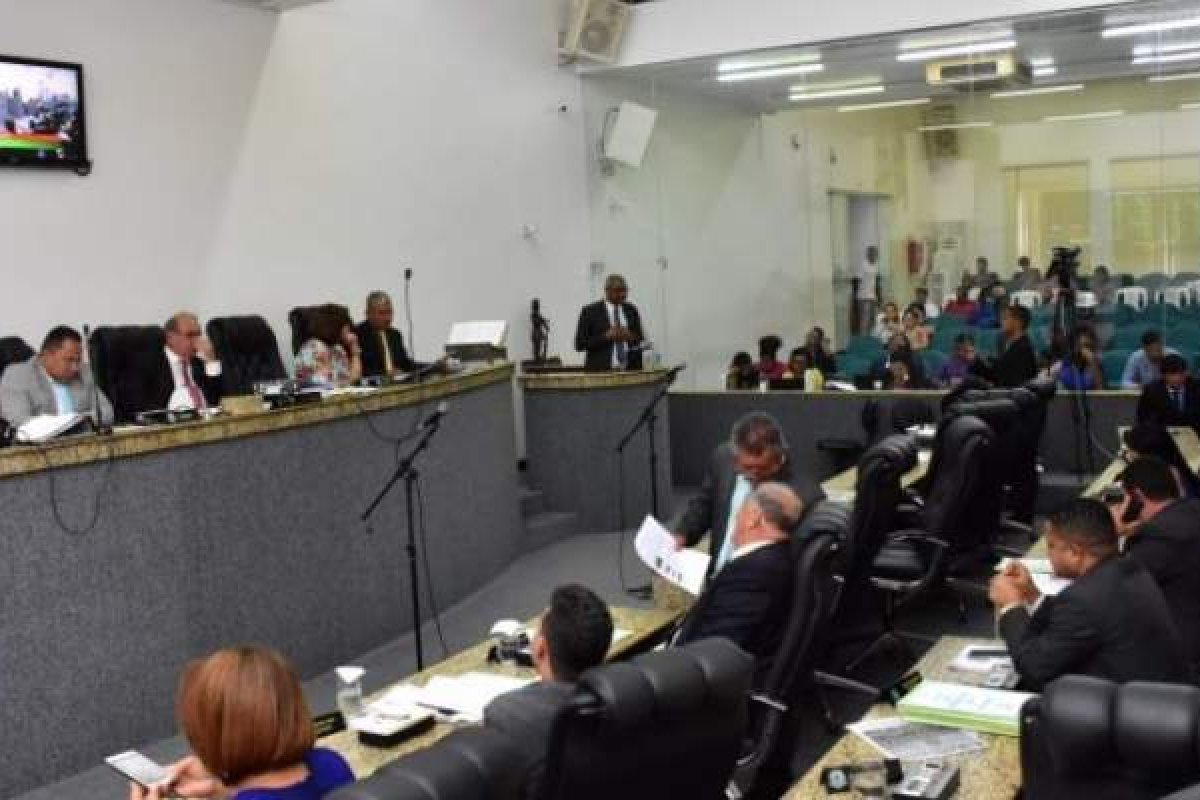 Câmara de Feira de Santana marca reunião para definir medidas no município