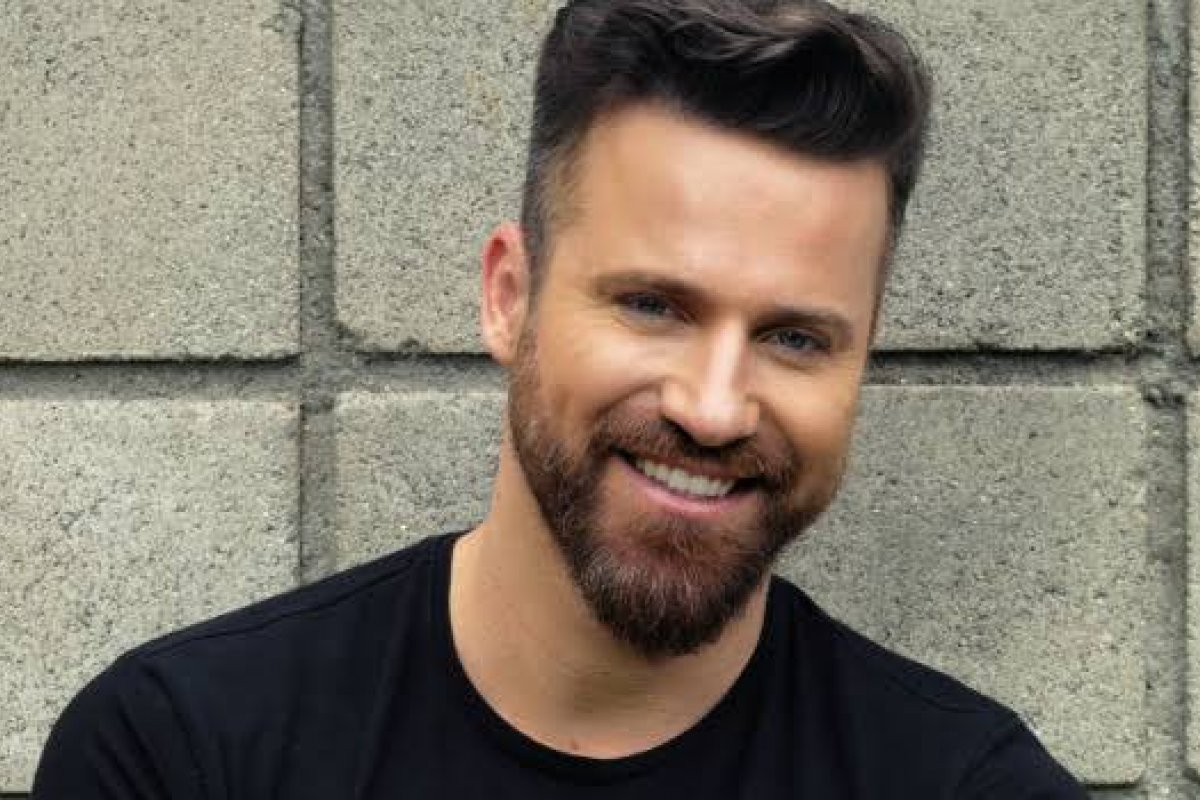 Sertanejo Marlon, da dupla com Maicon é hospitalizado após testar positivo para o novo coronavírus