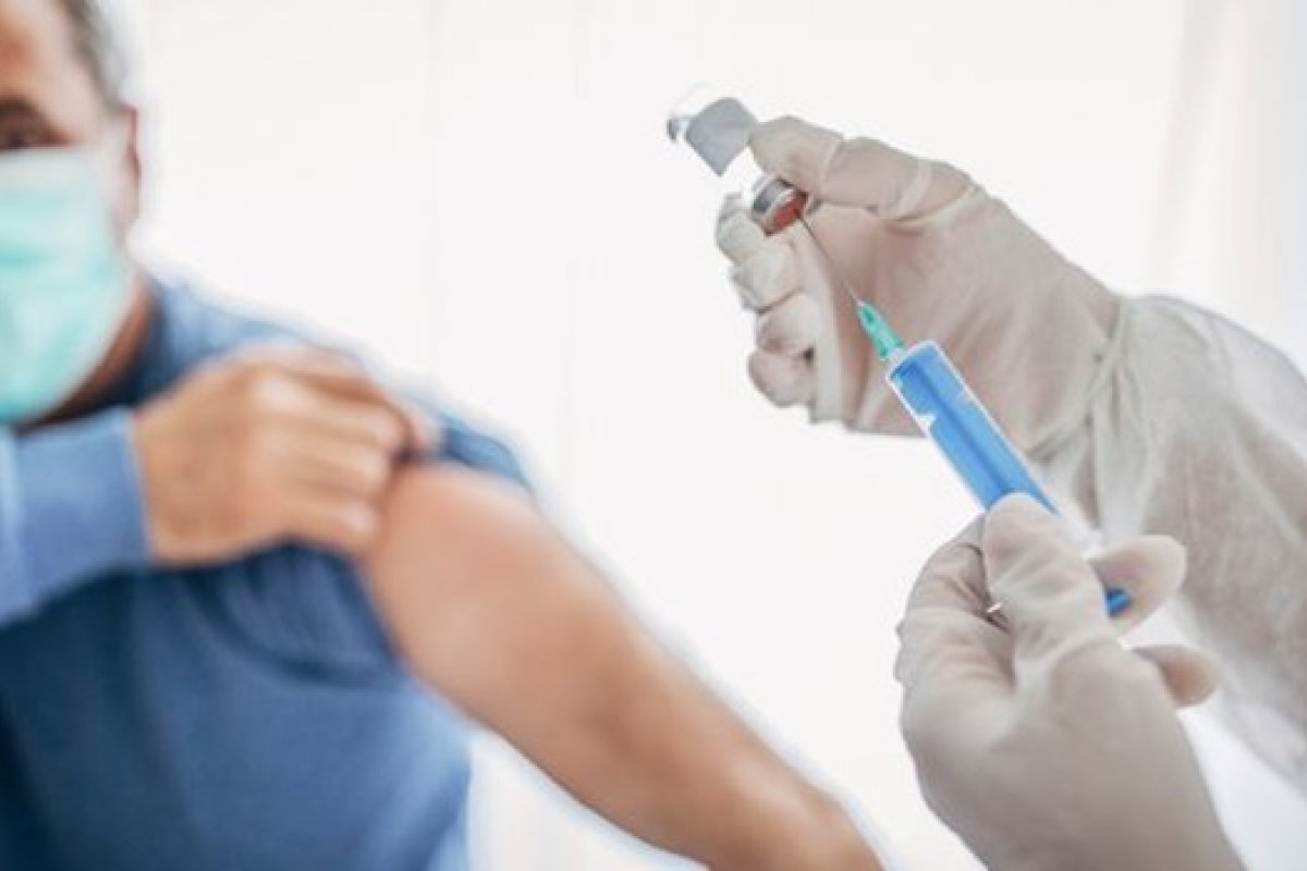 241 milhões de doses de vacinas contra Covid-19 já foram administradas no mundo