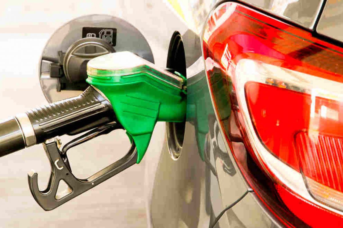 Petrobras anuncia novo reajuste nas refinarias para gasolina e diesel