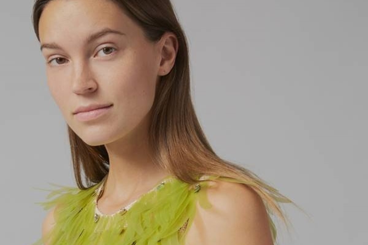 Estilista aposta em paetê feito com algas