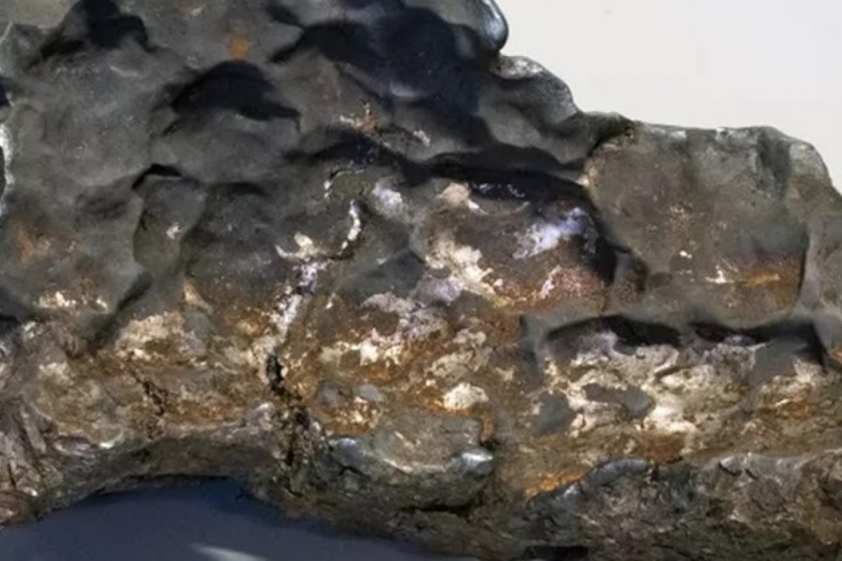 Geólogos encontram fragmentos de gigante rocha espacial na Suécia