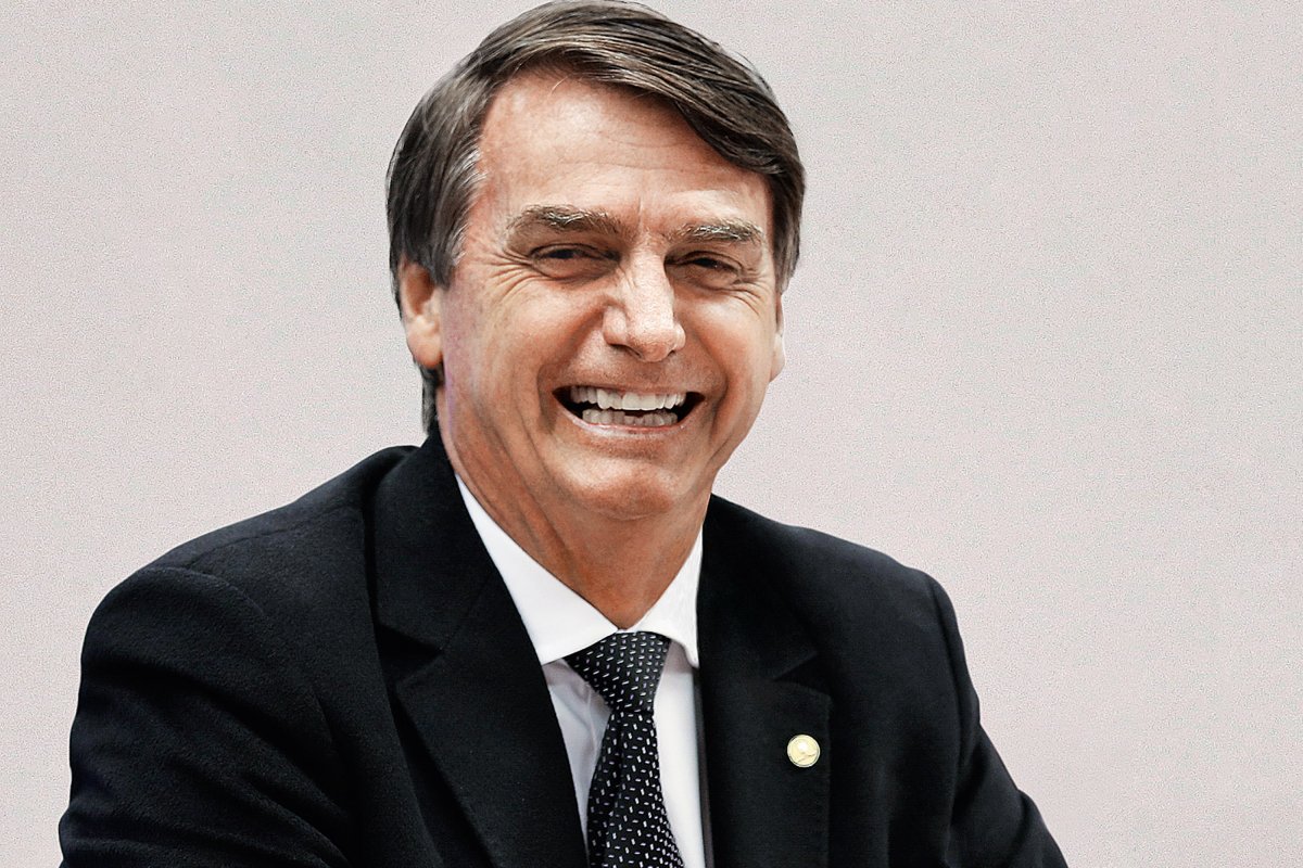 "Continuam me acusando do nada", afirma Bolsonaro sobre atitude da imprensa em deturpar suas falas sobre a Amazônia 