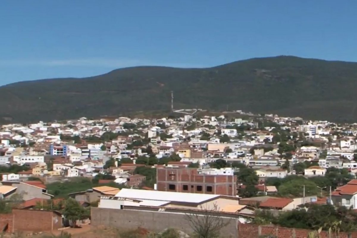 Brumado atinge 400 casos ativos de Covid-19