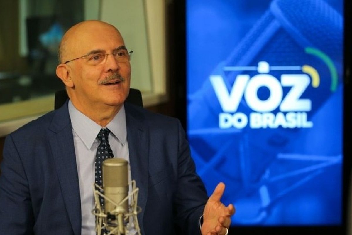 Ministro da Educação diz que volta as aulas presenciais devem ocorrer com segurança