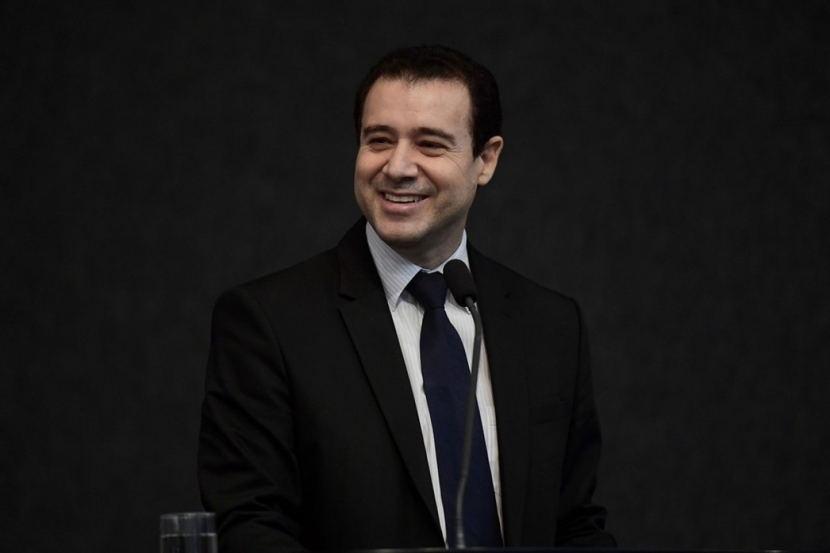 Aposentadoria de Nefi Cordeiro garante ao menos três indicações de Bolsonaro ao STJ até 2022