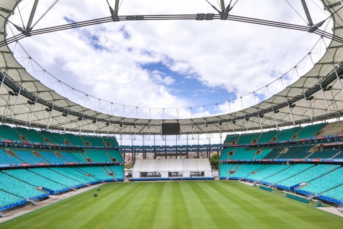 Vitória vive impasse para mandar jogos para Fonte Nova