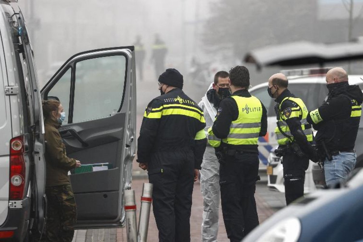 Explosão atinge centro de testes de covid-19 na Holanda