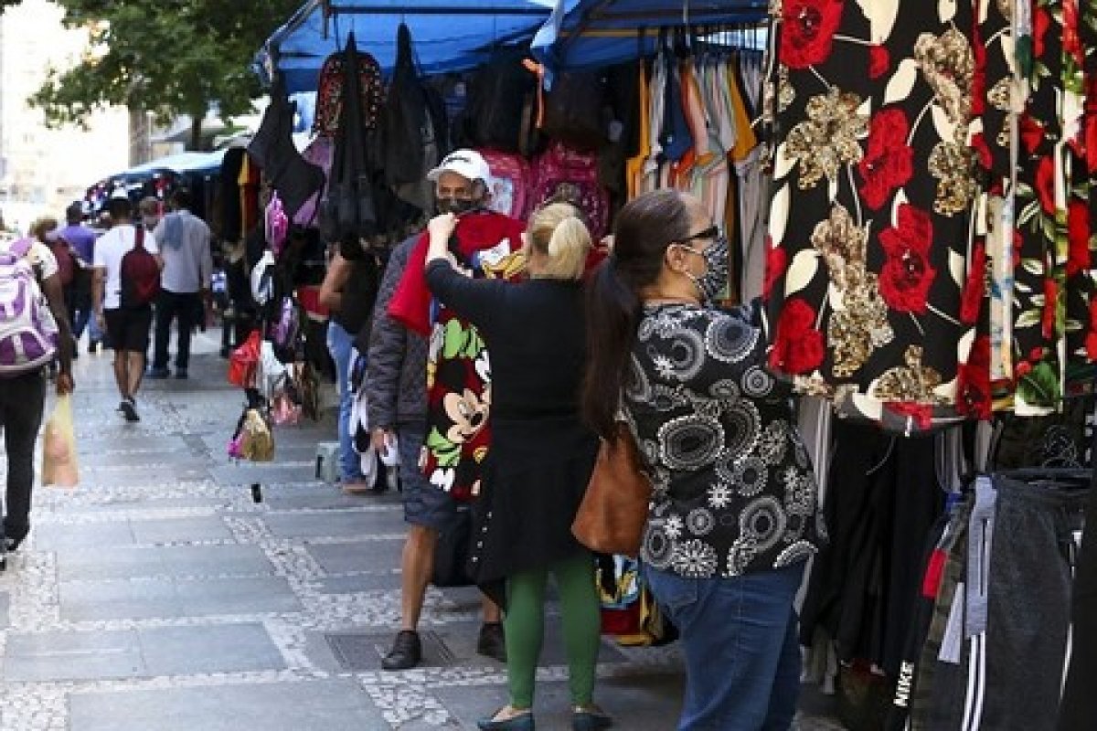 Renda brasileira só deve voltar ao pico de 2013 em 2039