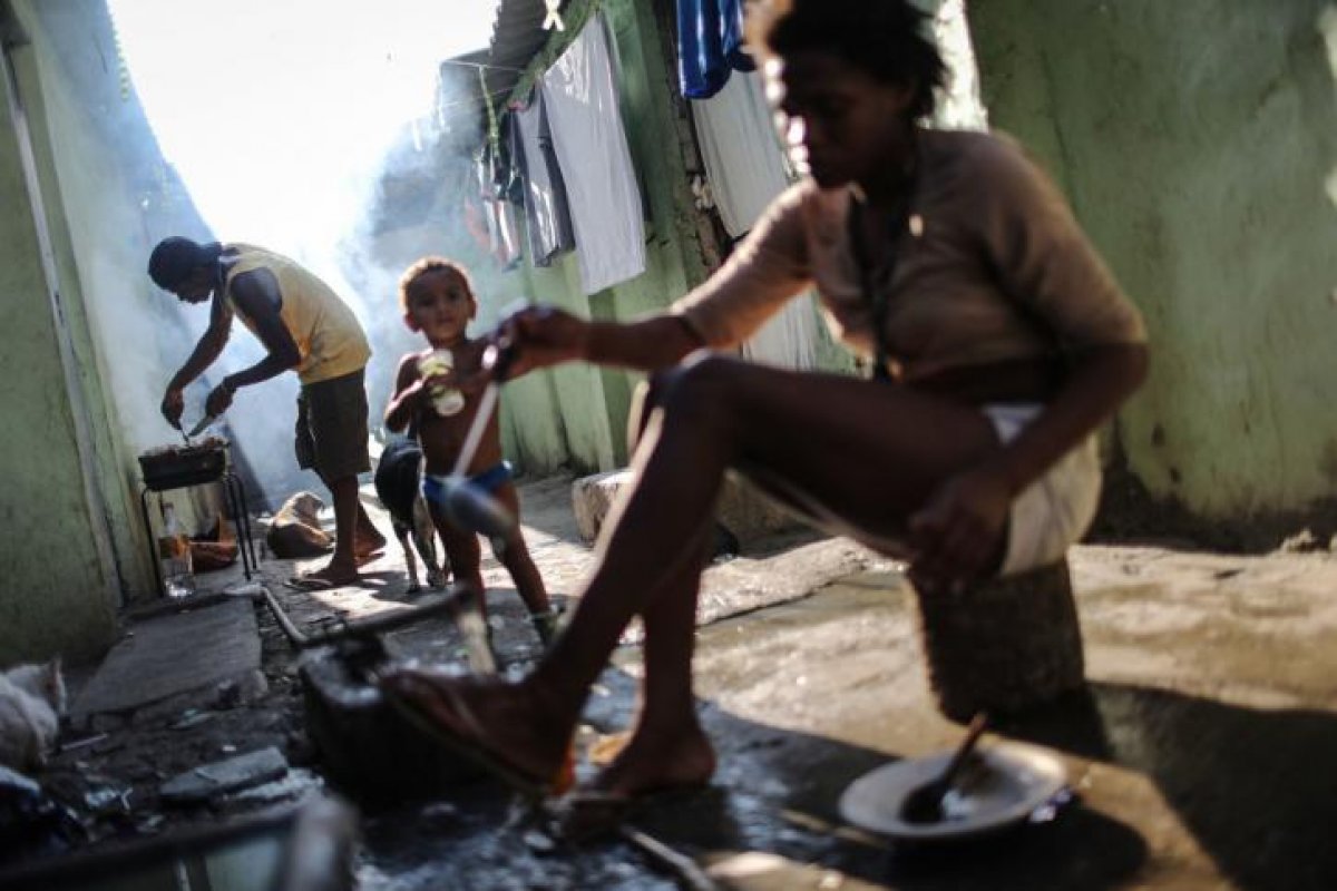 Pandemia  eleva pobreza na América Latina ao nível mais alto em 12 anos