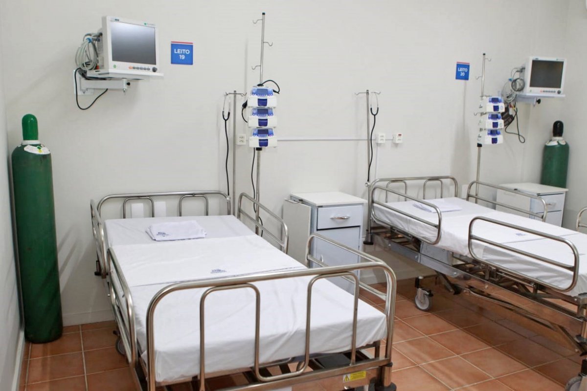 Rui Costa anuncia abertura de 100 novos leitos clínicos em 15 dias