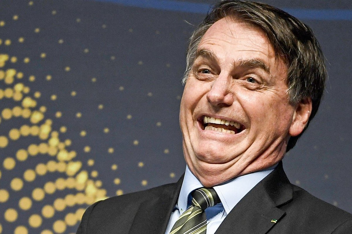 Pesquisa mostra que Bolsonaro possui mais de 30% das intenções de voto para 2022