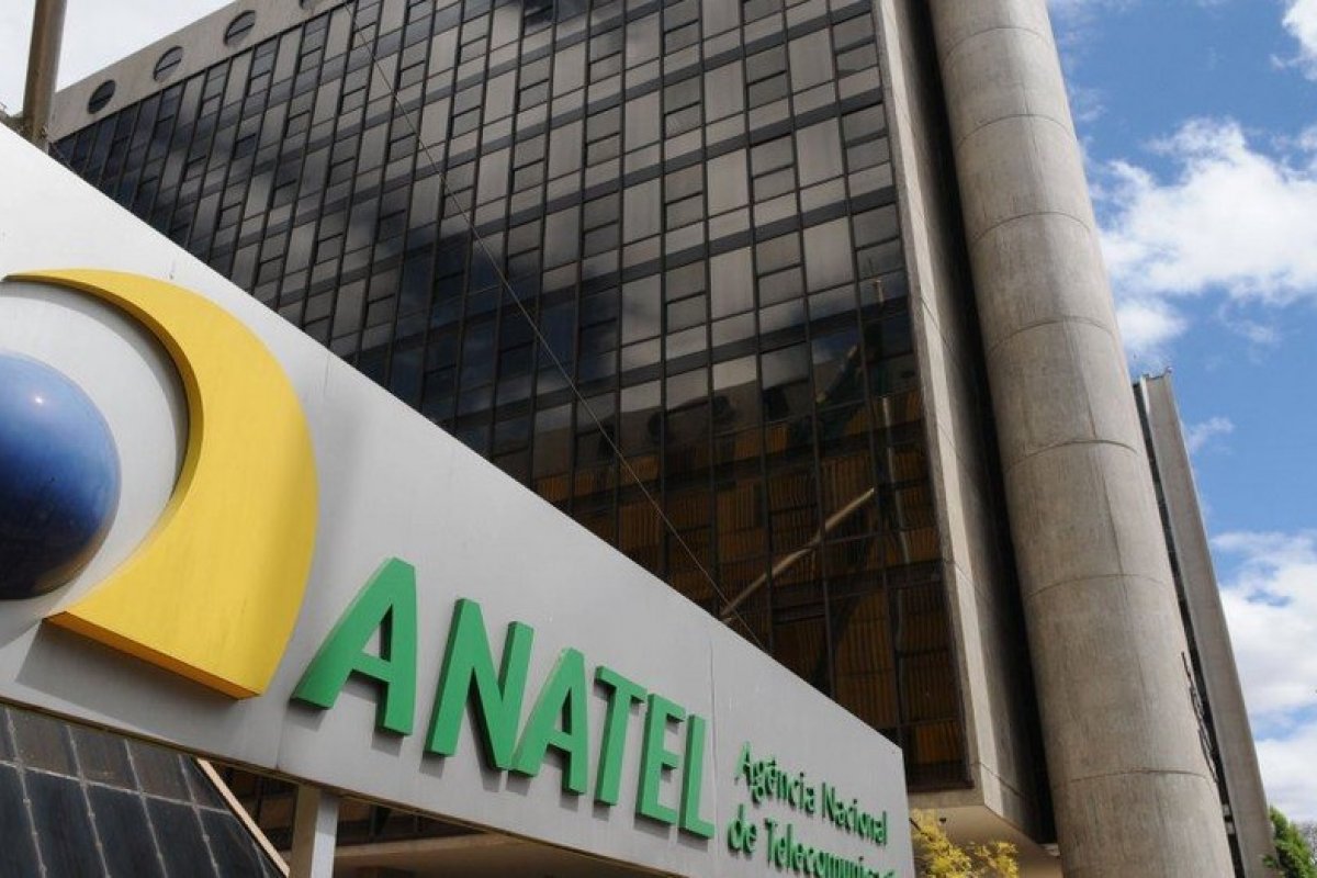 Empresa de telefonia móvel tem aval da Anatel para expandir serviços