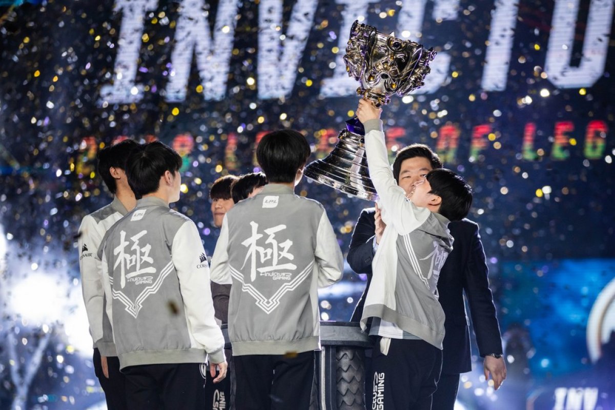Governo chinês oficializa eSports como profissão