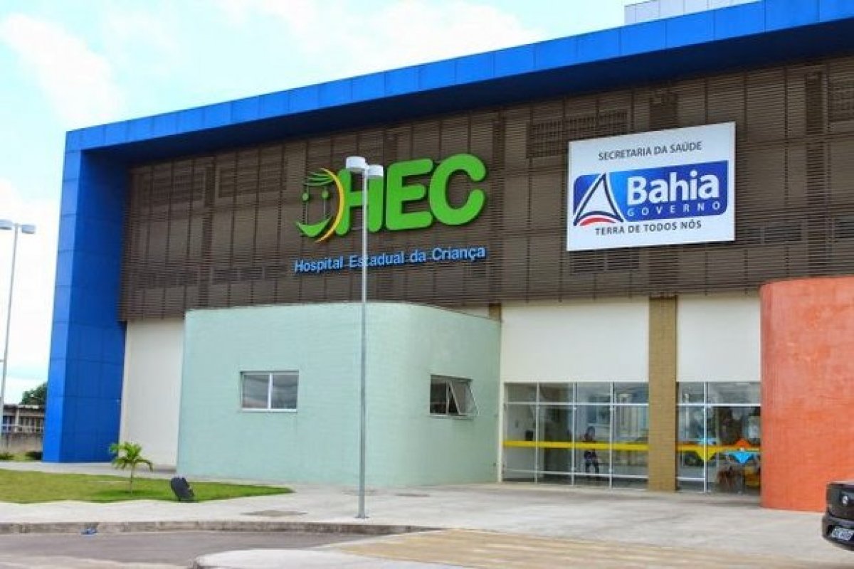 Criança é atingida por bala perdida em Feira de Santana