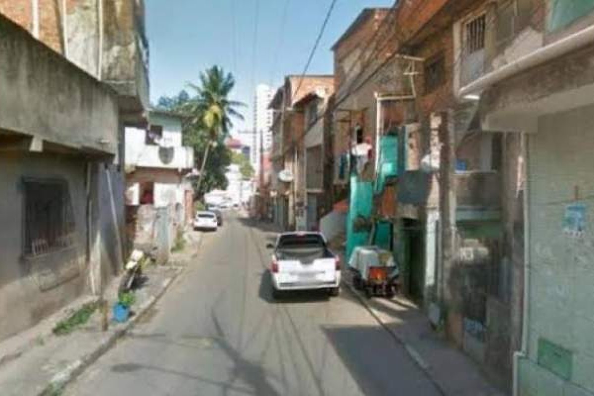 Polícia procura filho suspeito de matar o pai, no bairro de Brotas, em Salvador