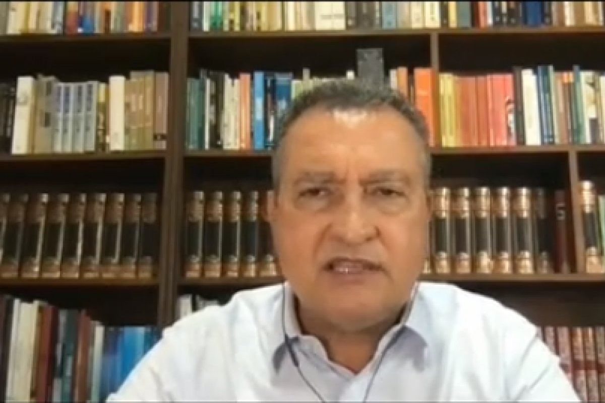 Brasil se tornou o 'vexame mundial', diz Rui Costa