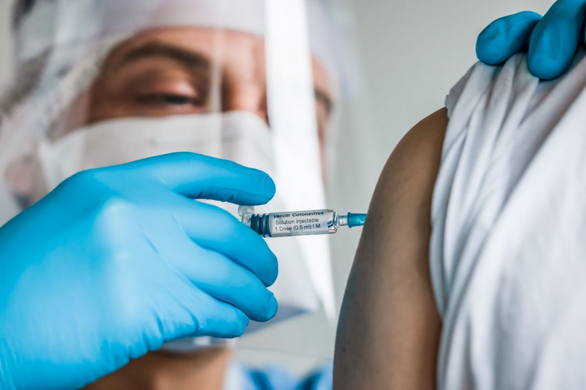 Mais de meio milhão de pessoas já foram vacinadas em primeira dose na Bahia