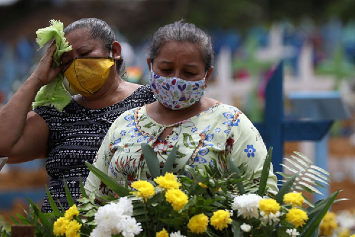 Em 7 dias, Brasil somou mais mortes do que primeiros 72 dias de pandemia
