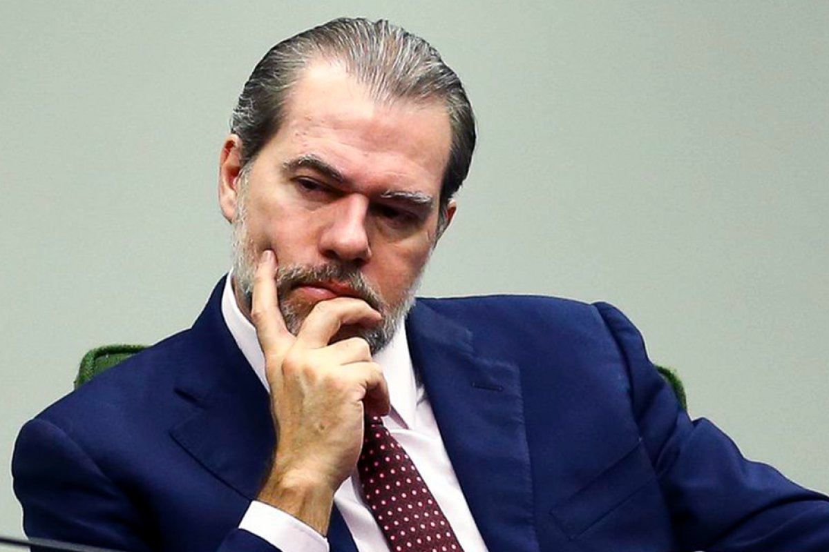 Toffoli lança vídeo e recebe enxurrada de “deslike” no Youtube