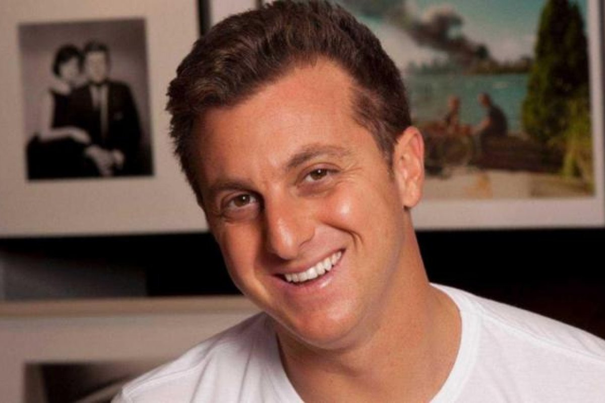 No Twitter, Huck diz que palavra do STF sobre Lula deve ser a "ultima"