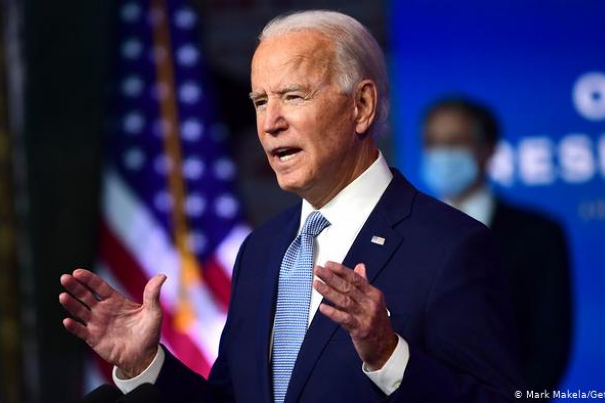 Covid-19: Biden diz que vai dividir excedente de vacinas com outros países