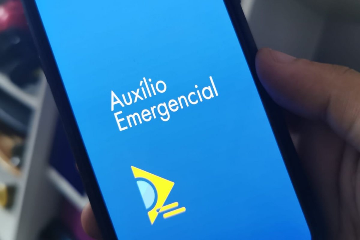Volta do auxílio emergencial pode elevar PIB brasileiro a crescimento de 3,8% em 2021, indica projeção