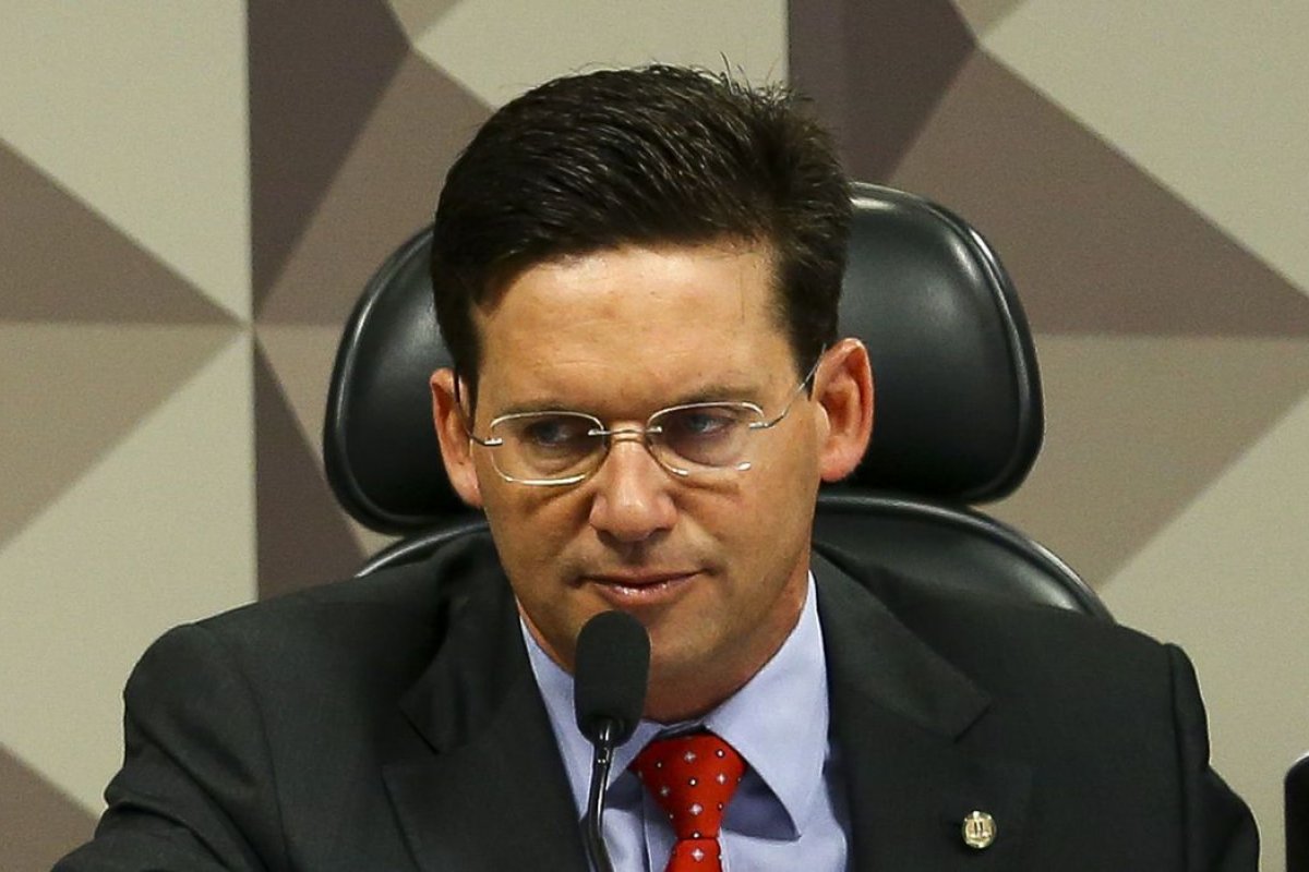 Ministro da Cidadania afirma que não haverá novo cadastro para auxílio emergencial