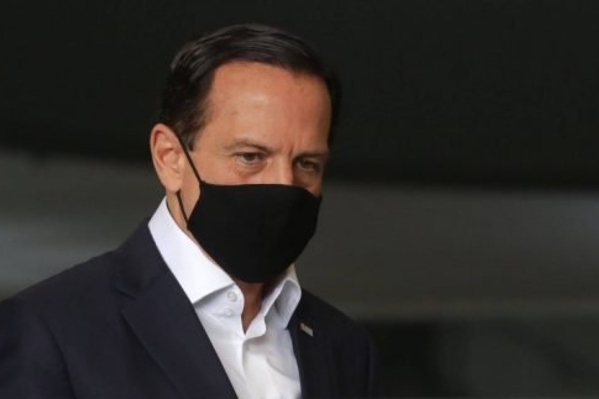 Nas redes sociais, Doria confirma adesão de fase mais restritiva no estado de São Paulo