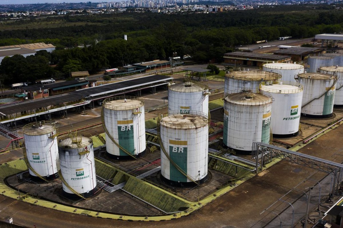 ICMS da gasolina subiu 36% no custo de aquisição do produto