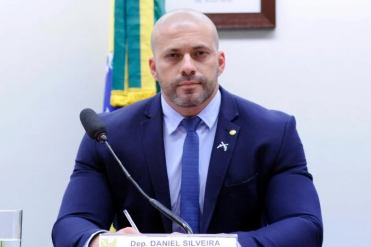 Conselho de Ética aprova seguimento de processo contra deputado Daniel Silveira