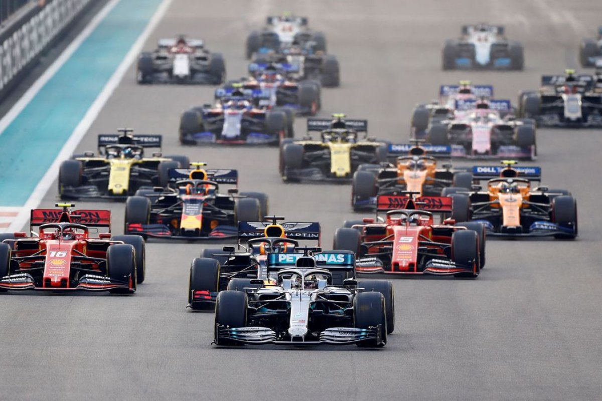Pilotos e integrantes da F1 admitiram ter tomado a vacina contra covid-19 oferecida por governo do Bahrein