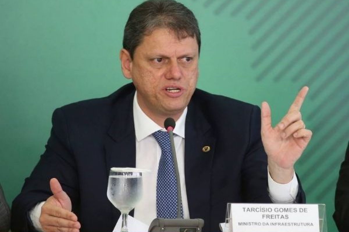 Governo libera duplicação da BR-116, no trecho entre Feira de Santana e Santa Bárbara