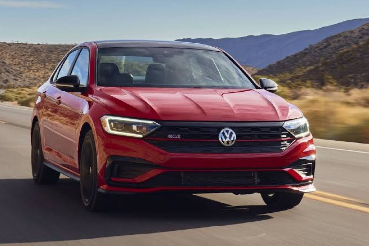Jetta perde motor 1.4 e fica só com versão mais cara 2.0