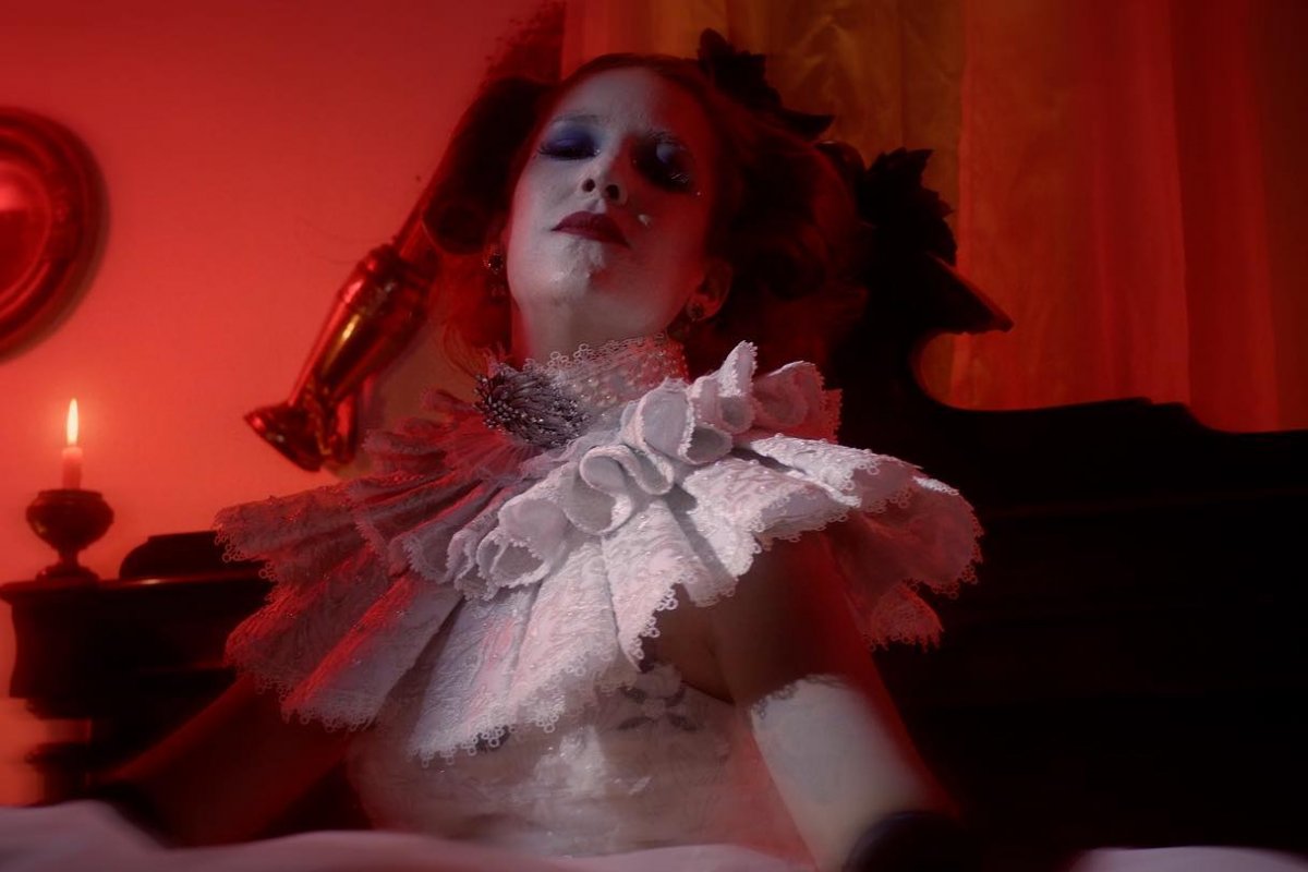 Sensação do pop de Sergipe, Sandyalê lança Trilogia do Desapego