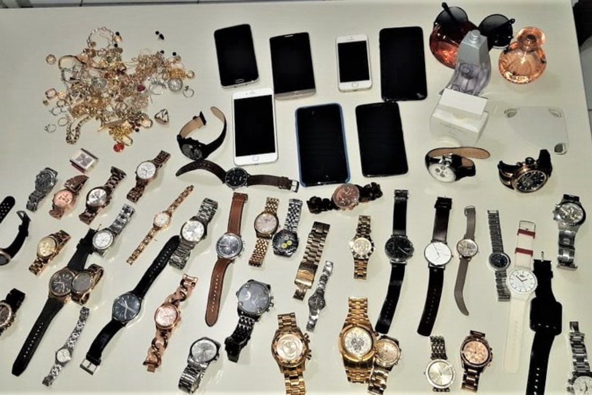 Trio acusado de invadir e furtar mansões no DF é preso pela PRF na Bahia