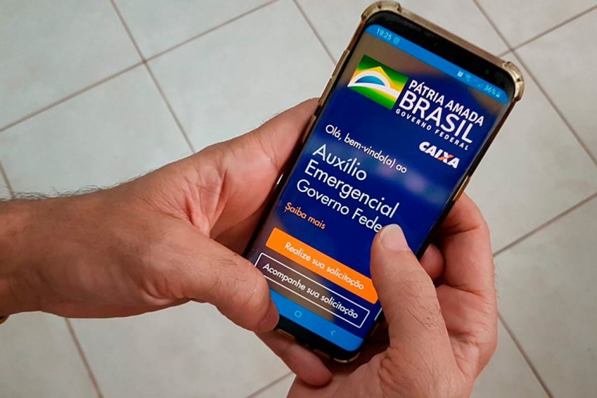 Congresso promulga PEC que vai permitir o pagamento do Auxilio Emergencial em 2021