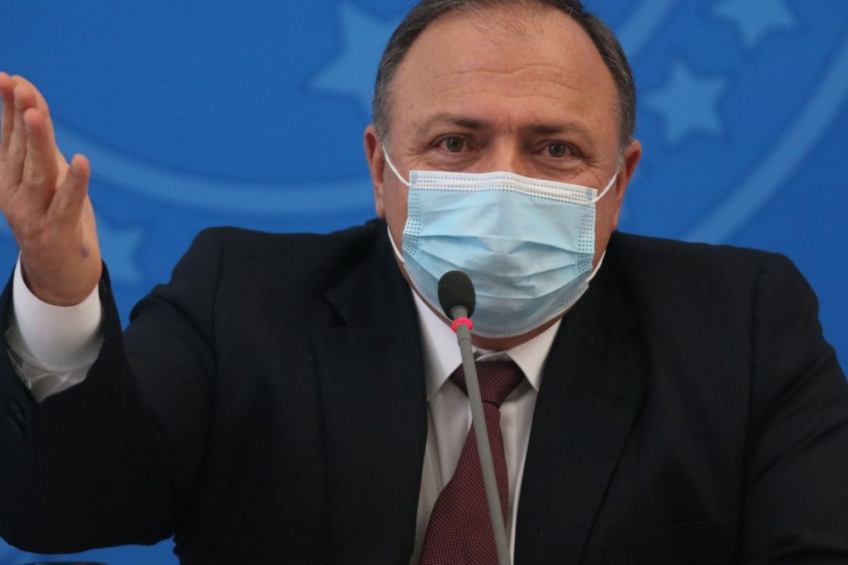 Pazuello é convocado pelo Senado Federal para esclarecer condução da pandemia