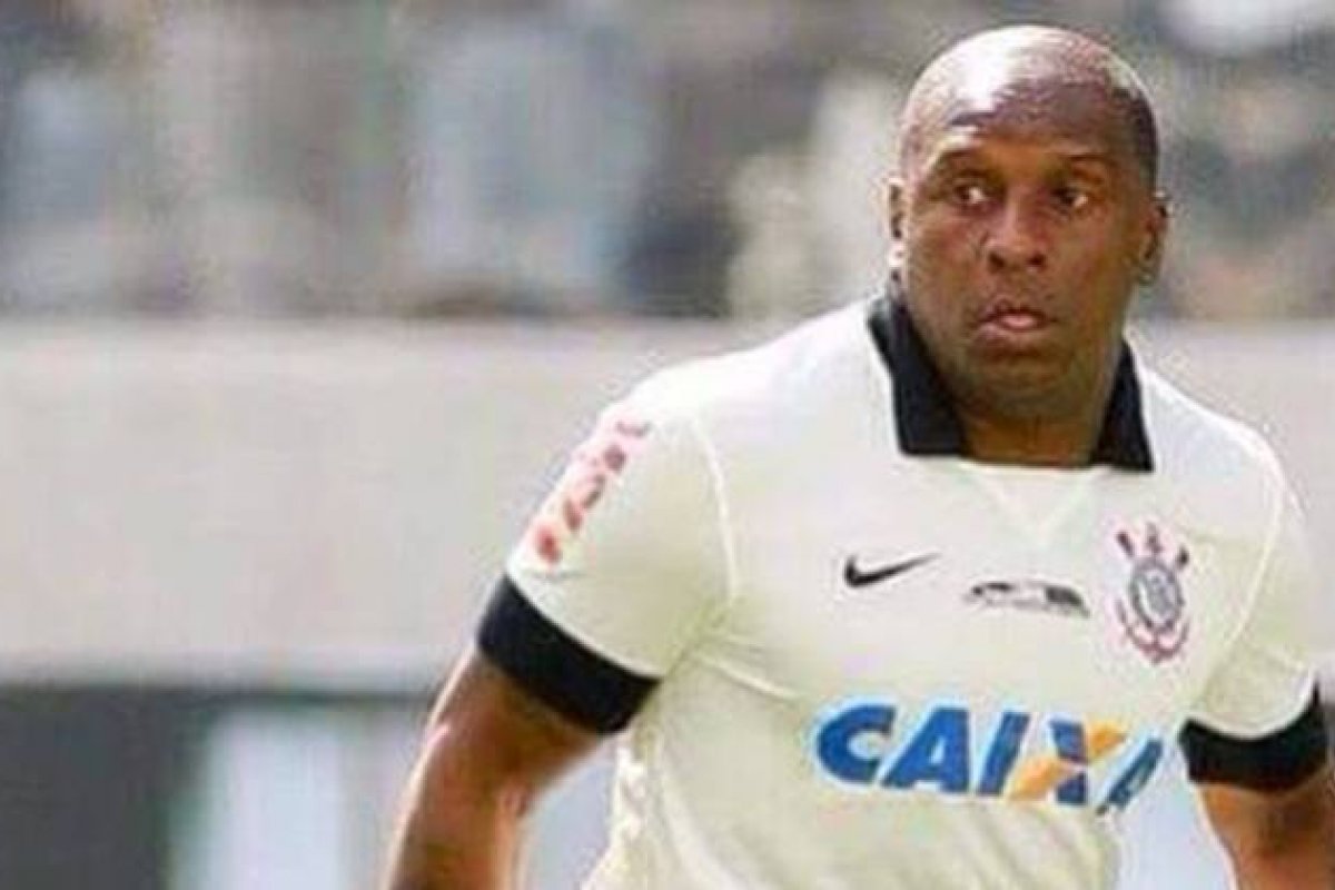 Morre aos 45 anos, Gilmar Fubá, ex-volante campeão mundial com o Corinthians