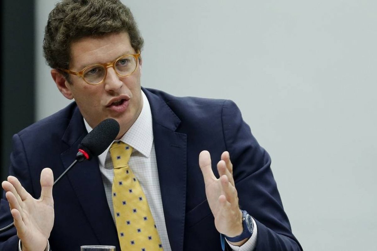 Governo deve conceder R$ 28 milhões para o combate de incêndios na Amazônia