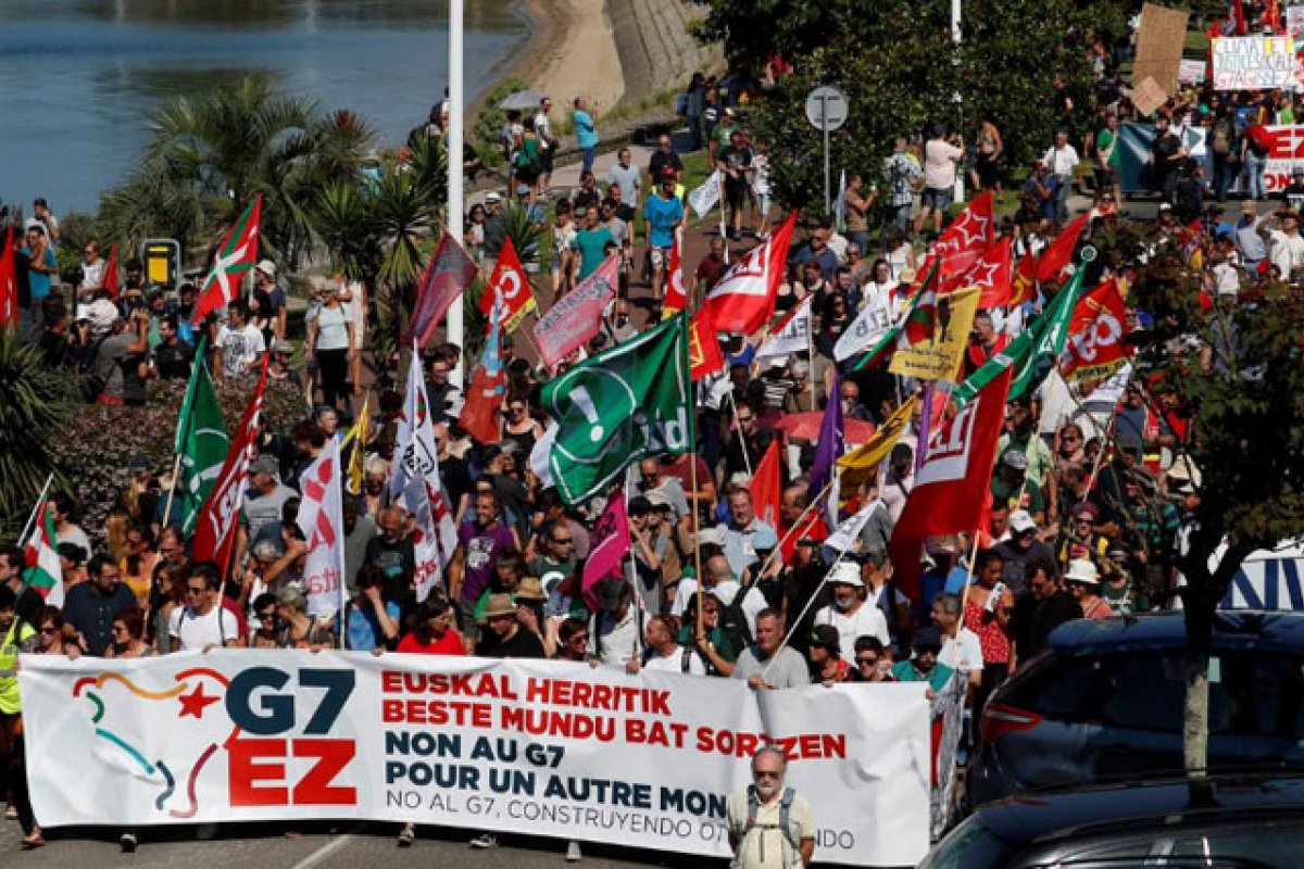 Cúpula do G7 é alvo de protestos no Sul da França