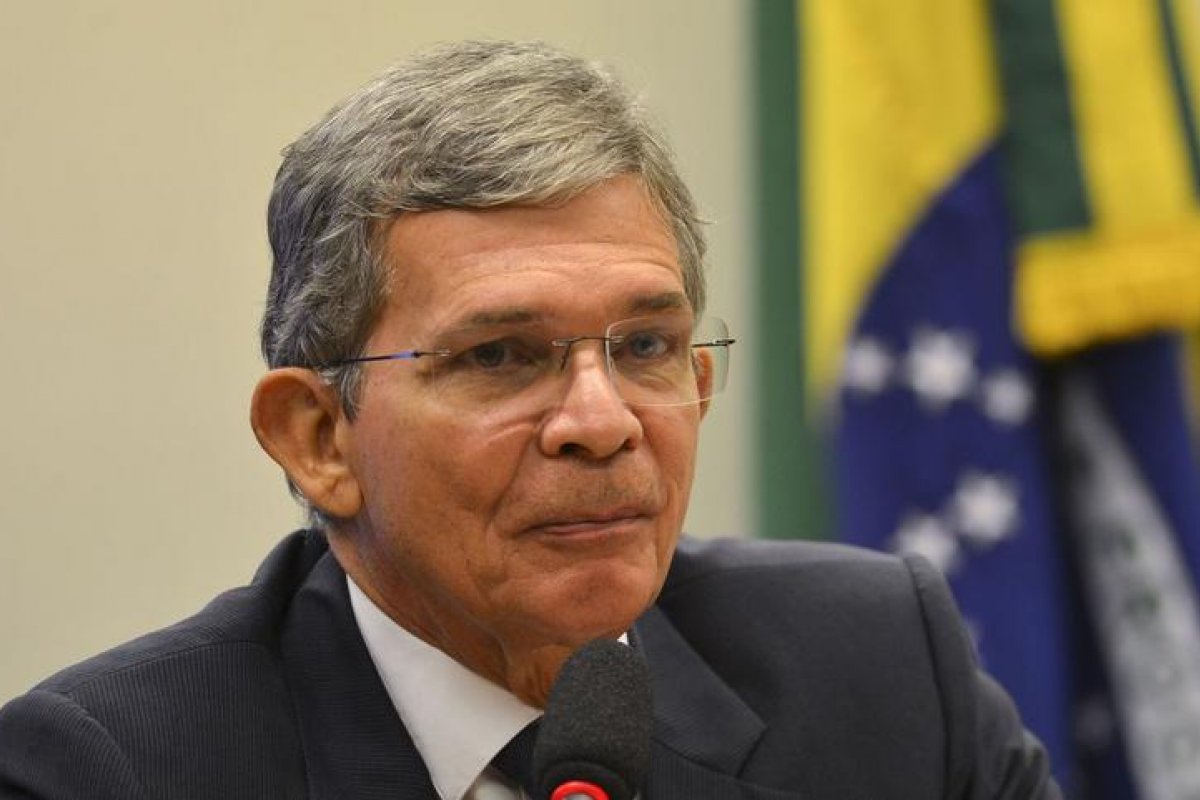 Conselho da Petrobras analisa indicação de Joaquim Silva e Luna para presidência