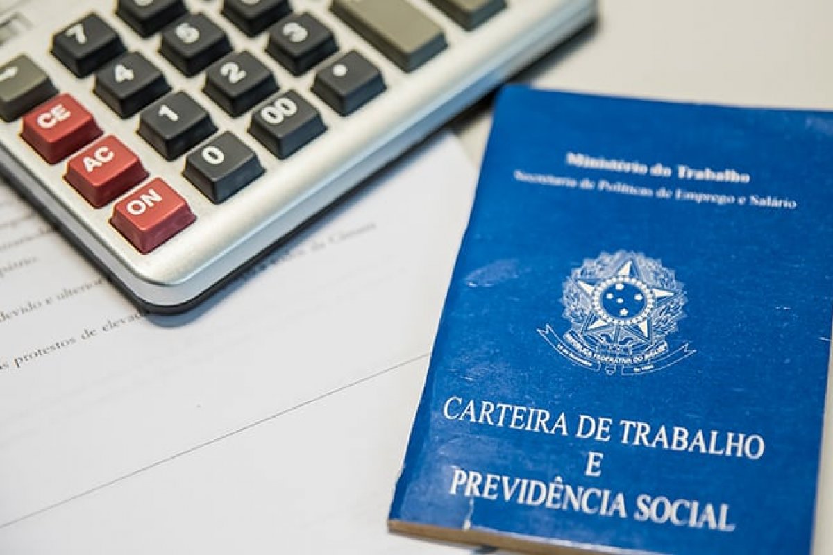 Nova redução de salários e suspensão de contratos deve atingir 3 milhões de trabalhadores