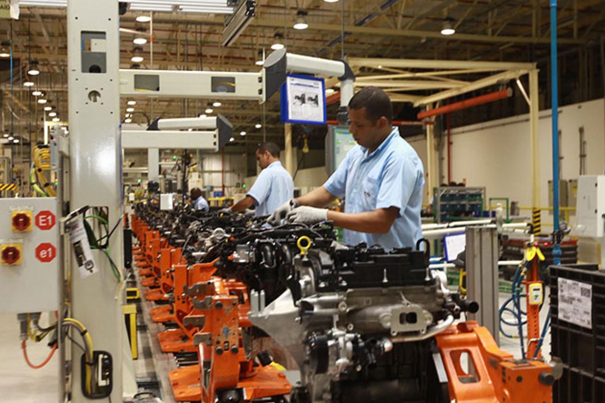 Industria brasileira de alta tecnologia é a que mais sofre na crise, diz Iedi