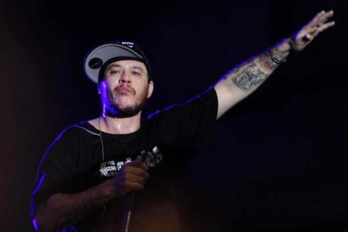 Vídeo: Documentário sobre Chorão ganha primeiro trailer