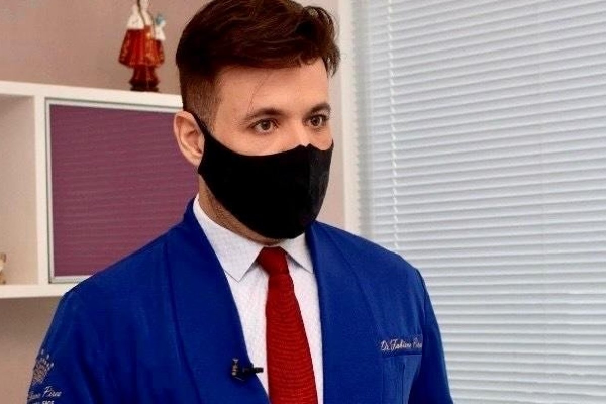 Especialista cria protocolo de harmonização facial para pacientes trans